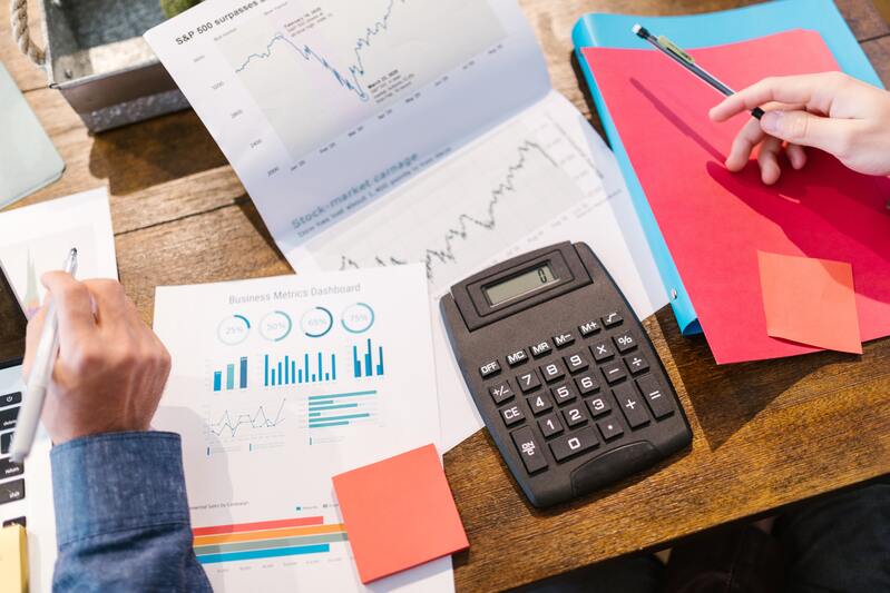 Cartão de loja ou crediário digital: qual é a melhor opção?